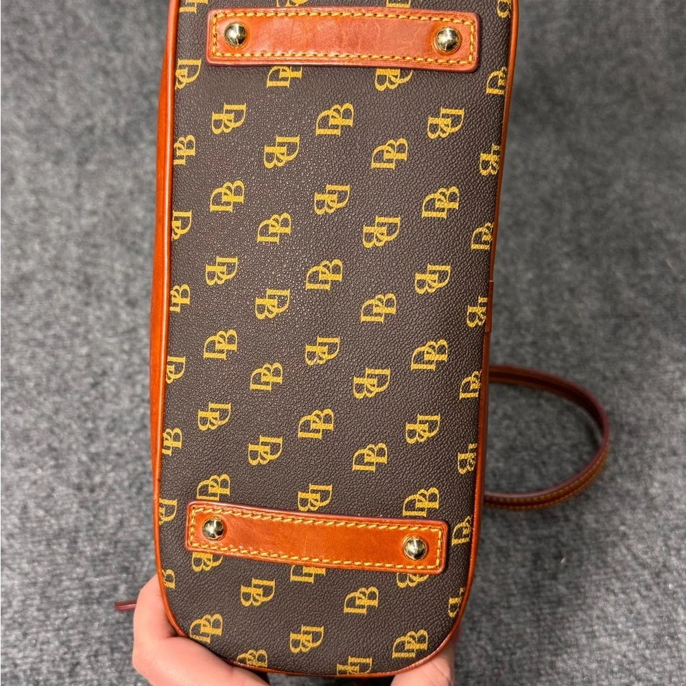 Dooney & Bourke New York Yankees‎ Satchel Crossbody Bag